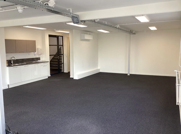 Medium property photo - Nieuwe Binnenweg 77E, 3014 GE Rotterdam